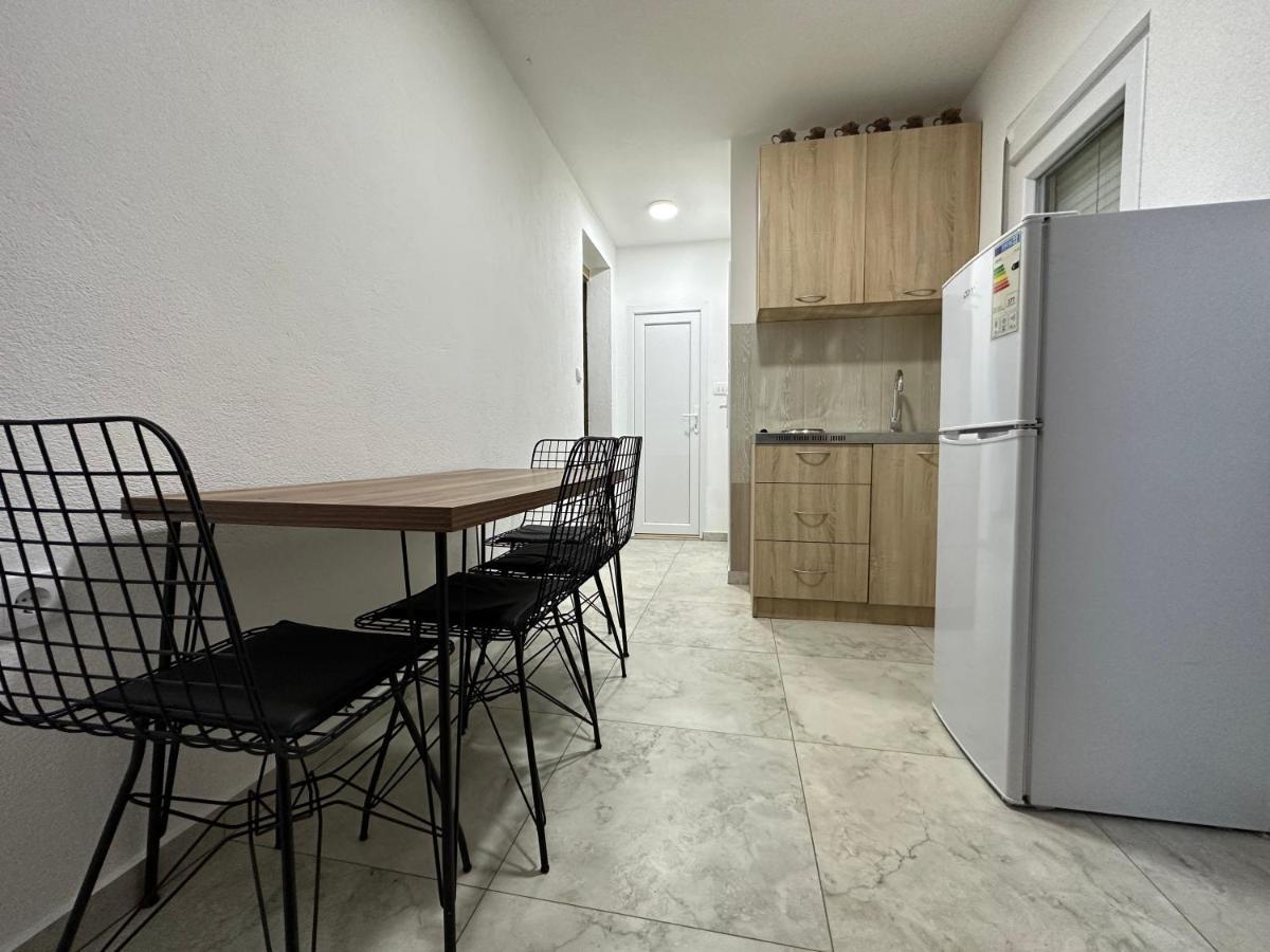 Pejovic Apartmani مويكوفاتش المظهر الخارجي الصورة